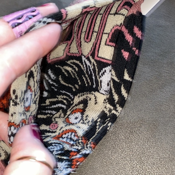 3/$18 bundled Disney villains cruella crew socks - Picture 2 of 3